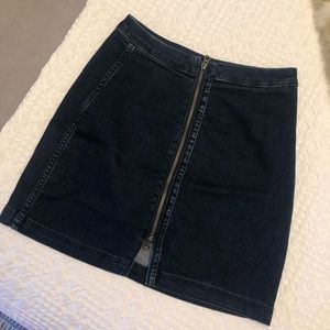 FREE PEOPLE front zip denim skirt